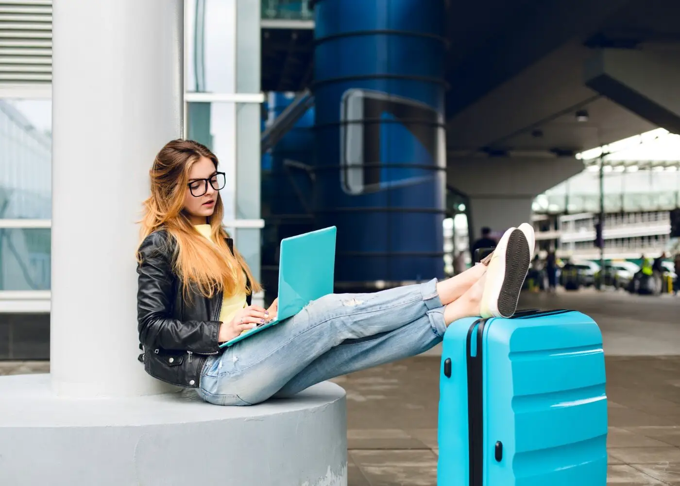 Travel Smarter: Hacks That Actually Save You Time and Money